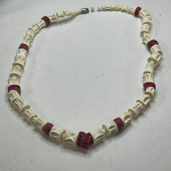 beaded necklace costume jewelry cream and red beads faux carved tribal natural - Picture 4 of 9